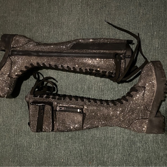 SOLD OUT DOLLSKILL BLING BRIGADE COMBAT BOOT 8 *some flaws: SEE DESCRIPTION* - Picture 2 of 8